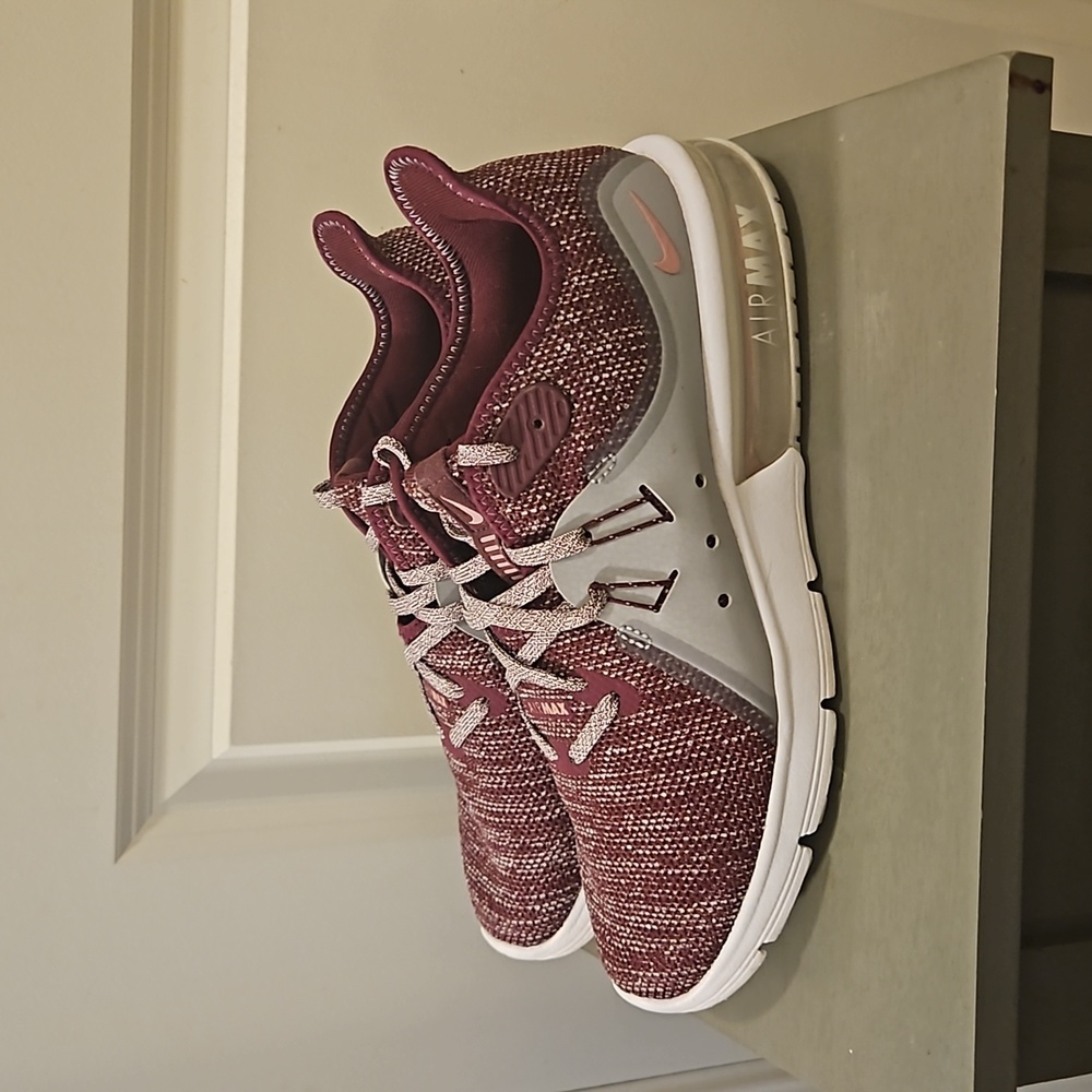 New Women's AirMax Fitsole 9